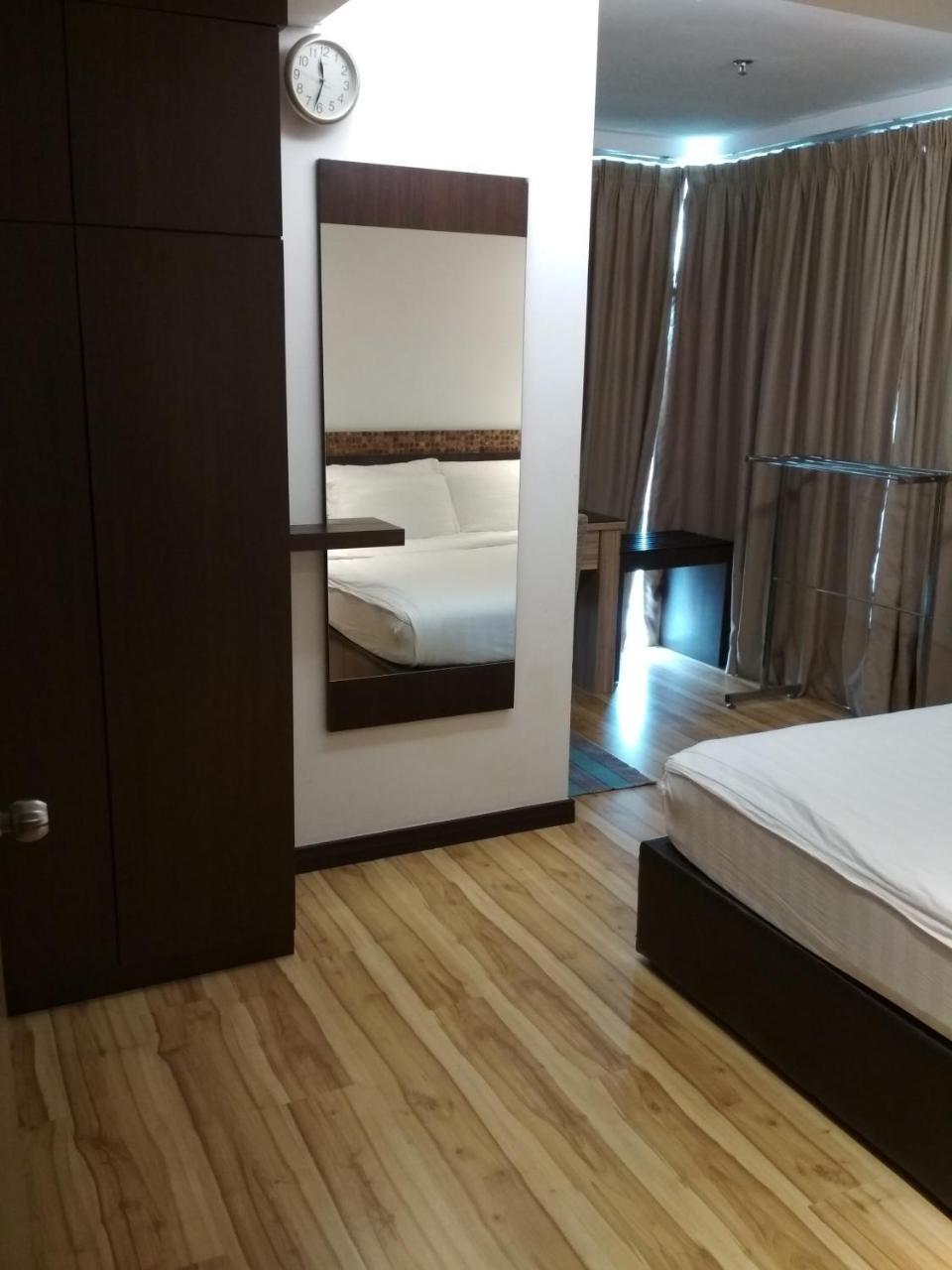Classy Studio Apartment Kota Bharu Exterior photo